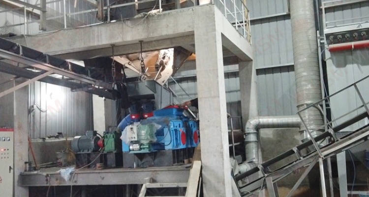金礦破碎機生產現場 金礦破碎機生產現場